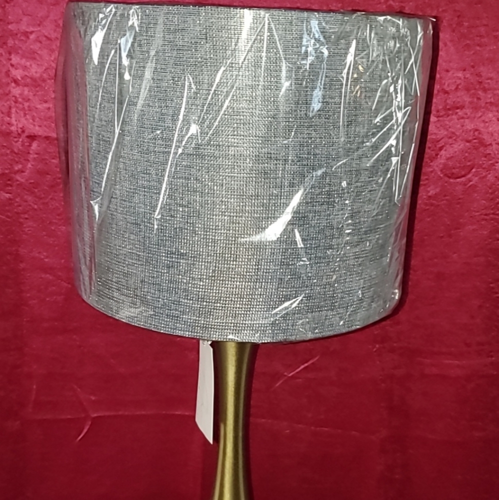 ASHLEY LAMP